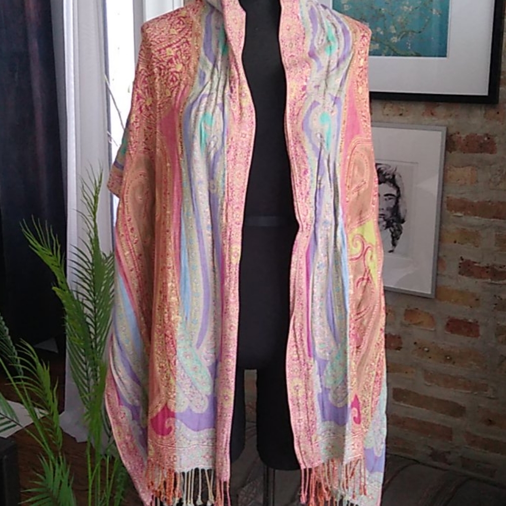 Multi color scarf/wrap - Picture 2 of 4